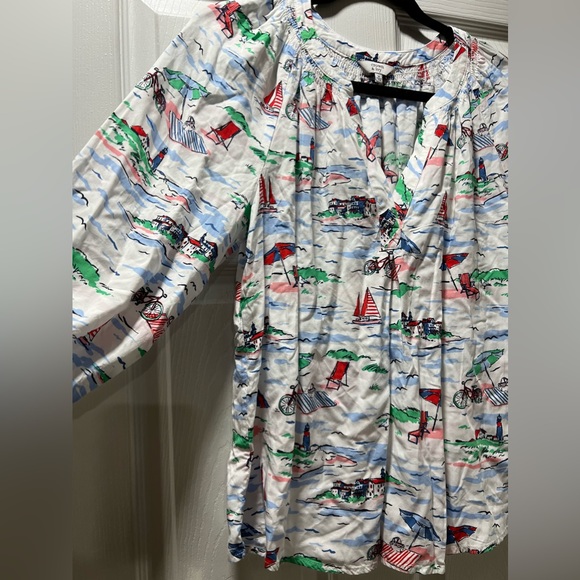 Crown & Ivy Size M Top - Picture 6 of 7